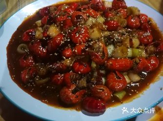 这条大概率是要接上条了，因为还是烧烤摊上的王者