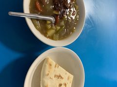-刘老虎肉丸糊辣汤(总店)