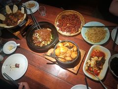 -外婆私房菜(新亚百货店)