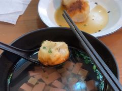 -舒蔡记生煎菜饭(云南中路店)