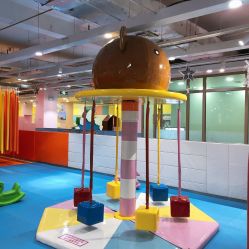 -六月巴士童乐园(抚顺罕王商场店)