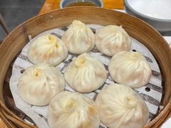 -馋三尺蟹粉小笼(人民广场店)