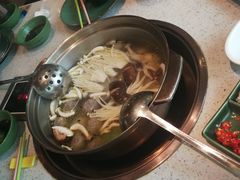 -润园四季椰子鸡火锅(海上世界店)