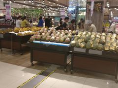 -永旺黄岛购物中心