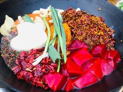 -周幺妹重庆老火锅(银泰城总店)