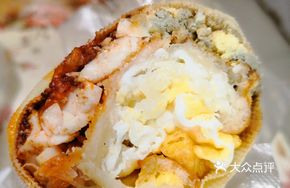 Tofu Skin Rolls with Egg and Fried Dough