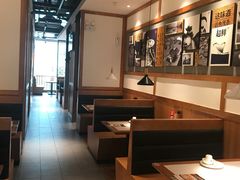 卡座-江渔儿酸菜鱼·拔草餐厅(虎门君乐汇店)