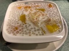 杨枝甘露-松记糖水店(铜锣湾分店)