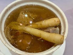 人参炖瘦肉汤-悦林汤馆(观海店)