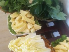 -野菌皇海景野生菌火锅(滨海大道店)
