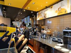-麦当劳(中二横路店)