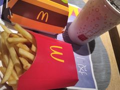 -麦当劳(中山公园龙之梦店)