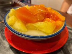 杏仁豆腐加杂果-玫瑰甜品(文明路店)