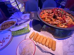 -徐记小怪兽肉蟹煲店(哈西万达金街店)