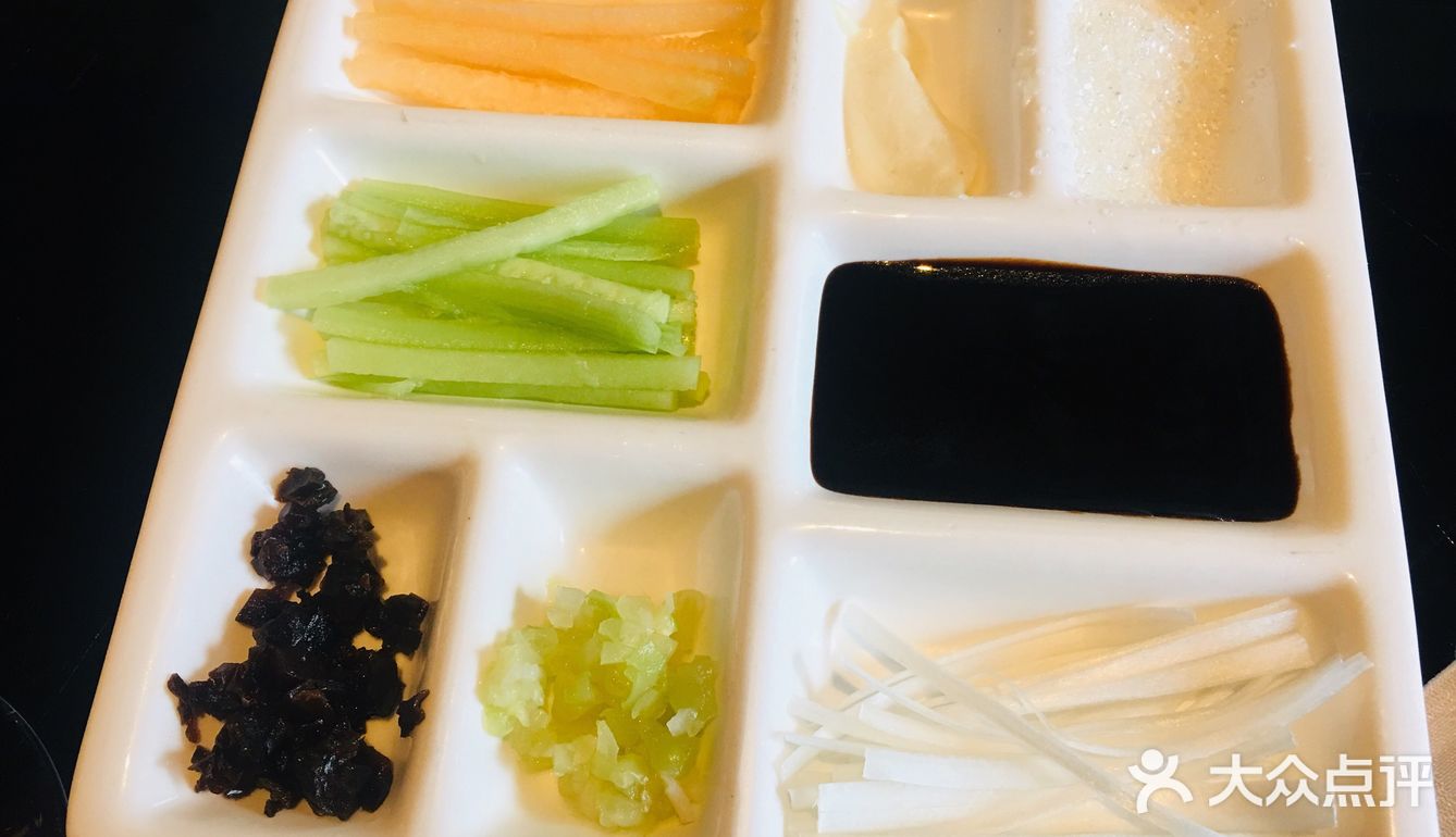 帝都经典永远存在的大董烤鸭融合菜