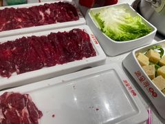 -浪里寻·臻牛养生牛肉火锅(方圆荟店)