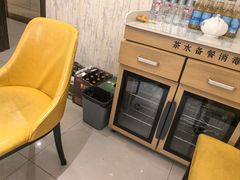 -小红鲸·海鲜餐厅(轸大路店)