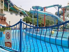 -平湖九龙山乐满地水上乐园