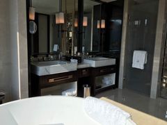 浴室-南京圣和府邸豪华精选酒店