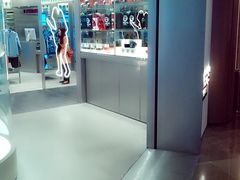 店内环境-AAPE BY A BATHING APE(朗豪坊店)