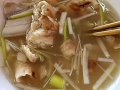 -金卯白肉罩火烧