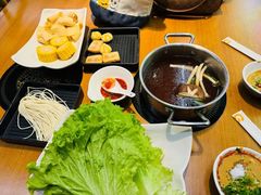 -呷哺呷哺(融创茂店)