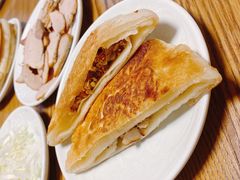 -李连贵酒家熏肉大饼(昆明街店)