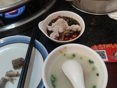 -老来福·非遗酸汤兔(凯旋路店)