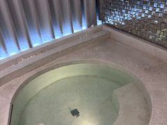 -Yolo私汤温泉设计师酒店(重庆南滨路店)