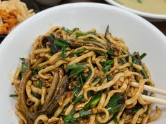 农家红炒长鱼炒面-三百碗宝应长鱼面(板仓街店)