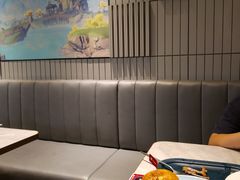 -必胜客(上海新南方商城PH店)