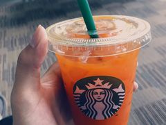 -星巴克(浦东机场T2到达店)