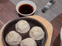 脆煎灌汤小笼包-十里弄堂(K11店)