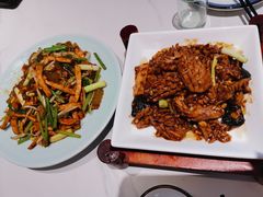 -梅飞酒家(名辉豪庭店)