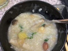 -云晓光头烧烤吧(德平路店)