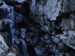 -藏龙百瀑风景区