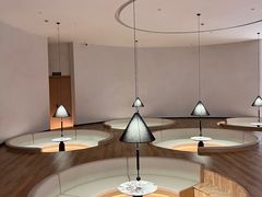 -涨巢·潮玩水疗局