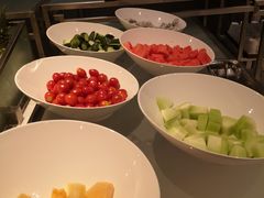 -筠咖啡西餐厅(上海国展宝龙丽筠酒店)