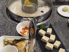 -江小渔鲜鱼火锅(应天西路店)