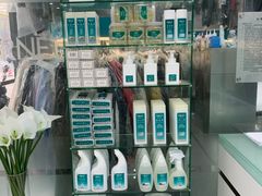 -福奈特洗衣·洗鞋·奢侈品护理(浦东南路店)