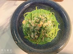 菠菜汁青酱意大利面-拾挚扒房(招商花园城店)