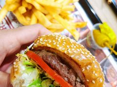 -The Habit Burger Grill 哈比特汉堡(爱琴海店)