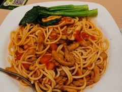 红蟹籽茄香鸡柳意粉-佰搭果·广式茶餐厅(西华路店)