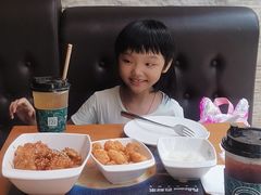 -Pelicana百利家炸鸡(江南西名店城店)