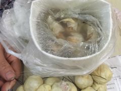 -佬钱湾仔(衣裳街店)