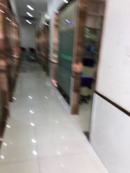 -苗医生专业祛痘·皮肤管理