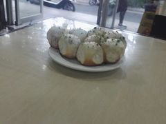 -老西白点心店