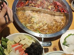 -成老灶火锅鸡·自选烧烤(汇君城店)
