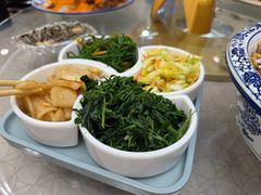 -壹阁胡羊焖饼(特色小吃街店)