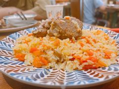 羊肉抓饭-清真·玛丽亚新疆菜主题餐厅(浙江中路店)